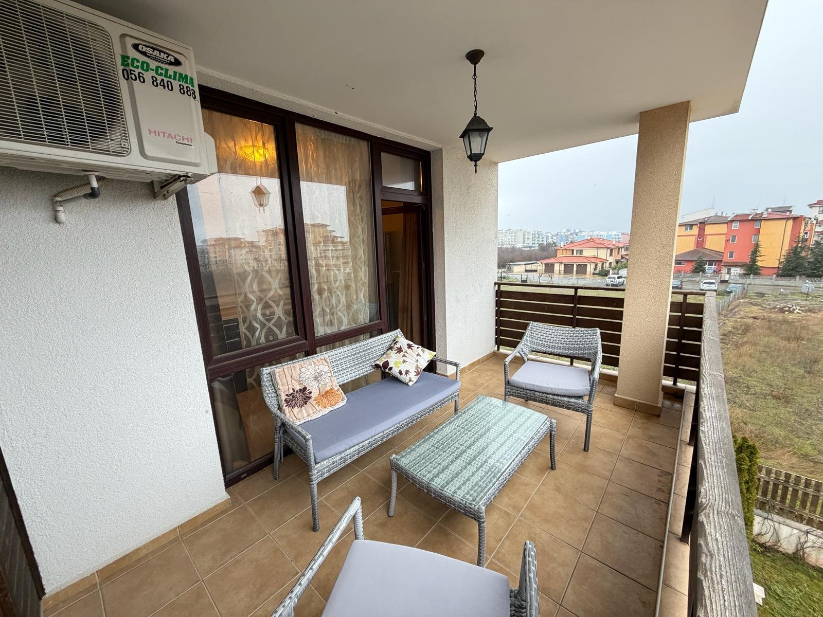 Трехкомнатная квартира с видом на бассейн в комплексе Вияна, Несебр, Болгария