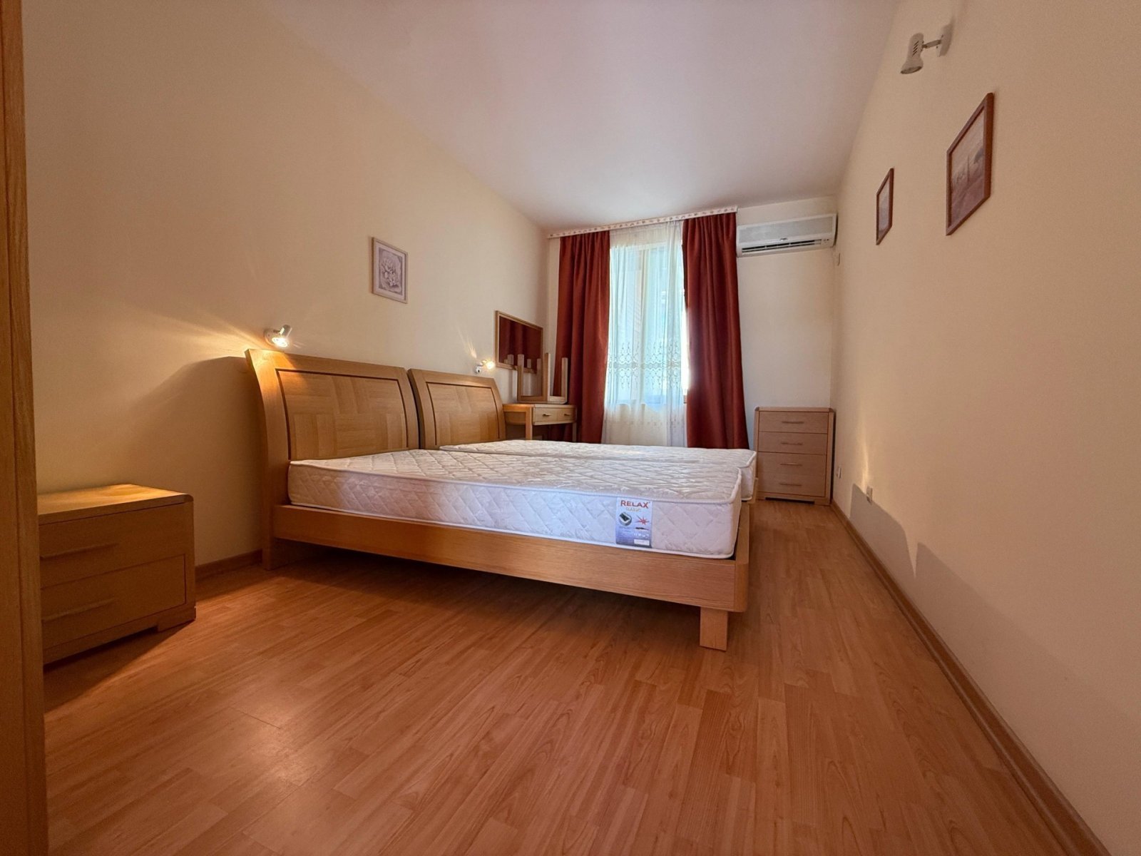 Двухкомнатная квартира прямо у моря в престижном комплексе Rayska Gradina в Свети Влас.