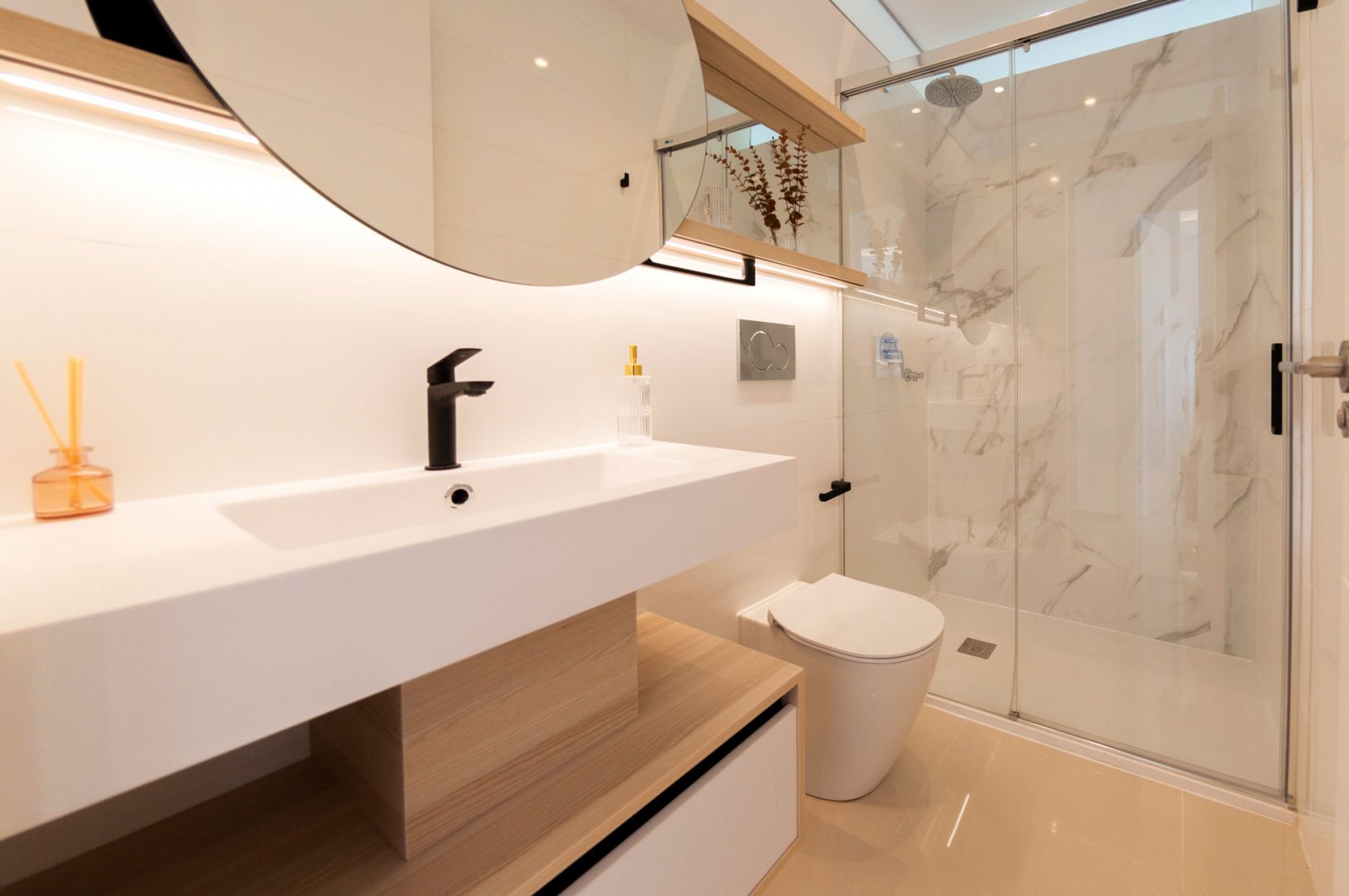 Современный бунгало, частный сад и бассейн, Сьюдад-Кесада.