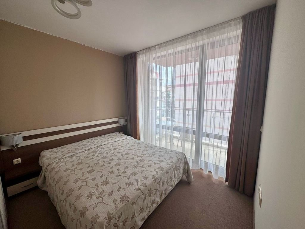 2-комнатная квартира в комплексе Тарсис, Золотые Пески, Болгария