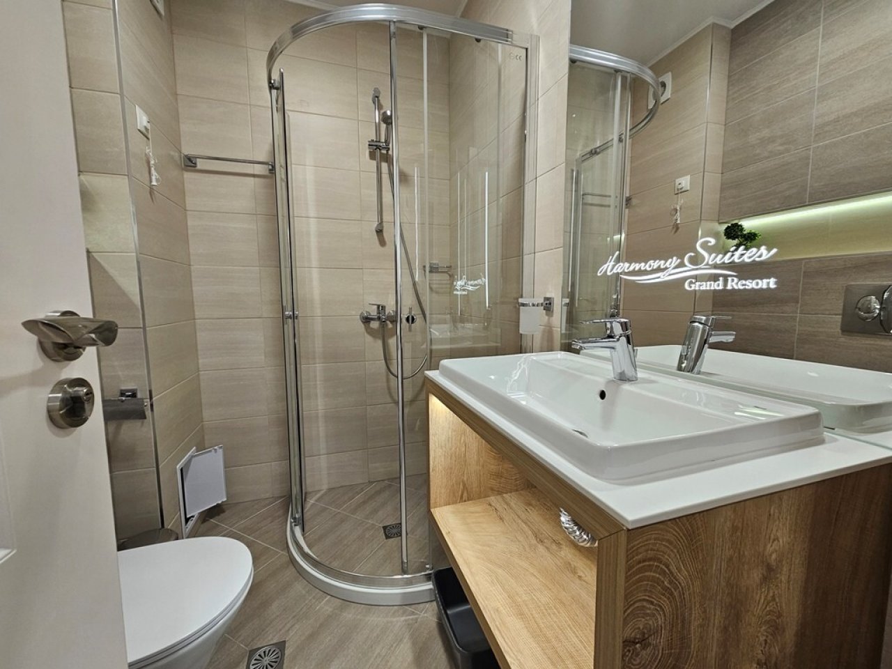 sunny-beach-bulgaria-1-bedroom-apartment-harmony-suites-14-UJGWMC1ko8SGHnQ9