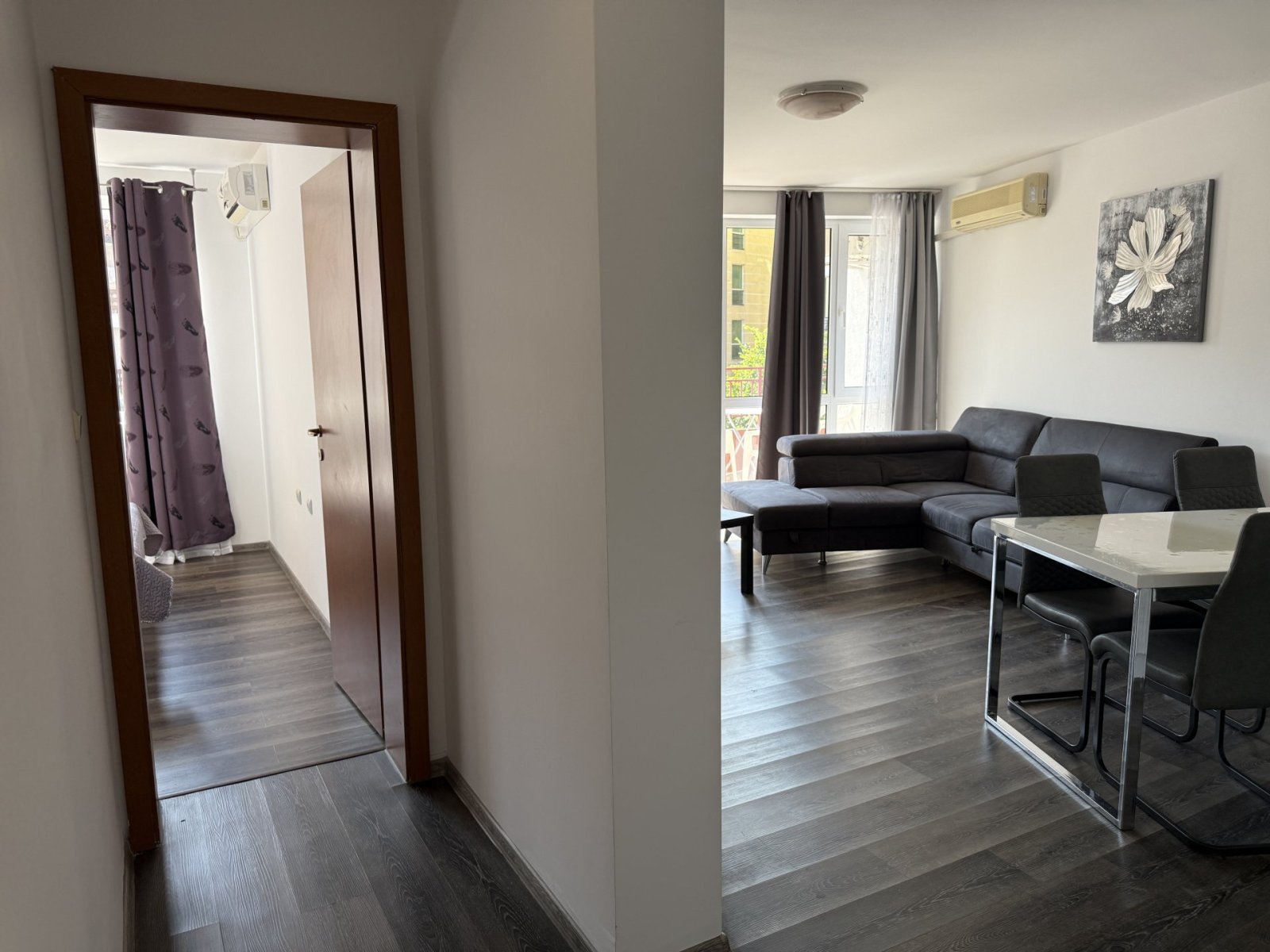 Однокомнатная квартира с отдельной спальней и панорамным видом на море в Privilege Fort Beach, Болгария.