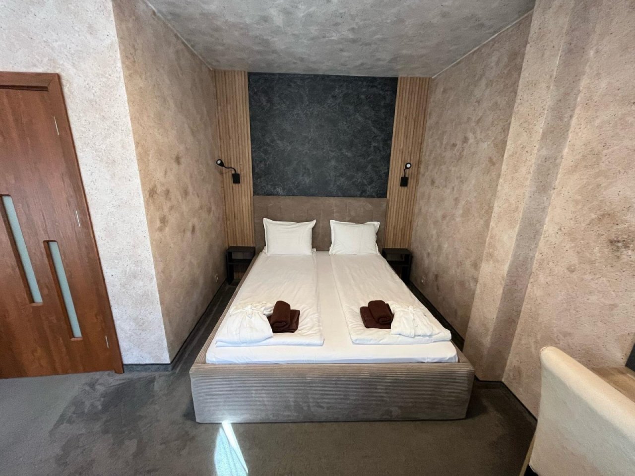 19826 17628424326912d7409f0bc w1920