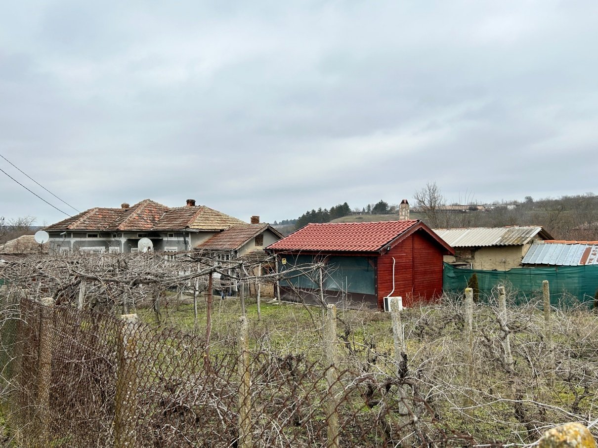 Одноэтажный дом в регионе Александрия, Добруджа, Болгария