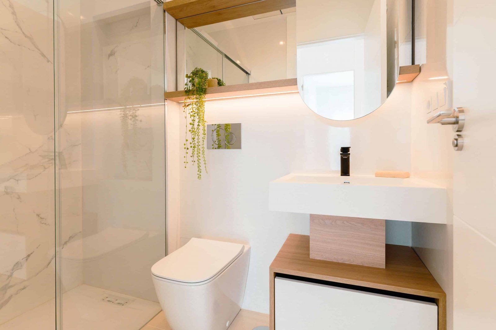 Современное бунгало с бассейном и садом, 4 км от моря, Рохалес