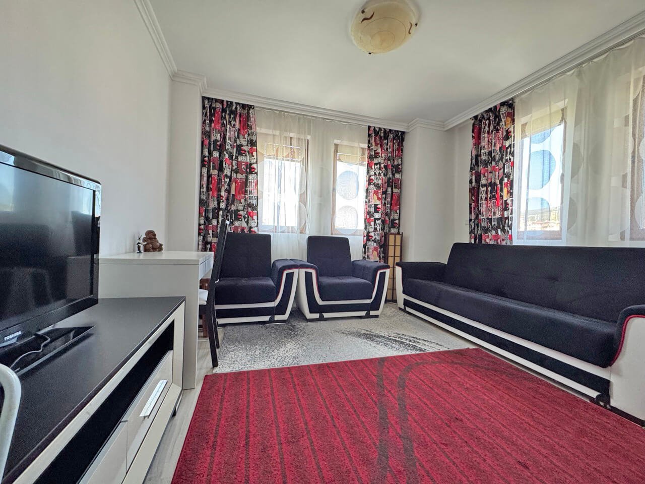 Трехкомнатная квартира с видом на море в комплексе Центаур в Свети Влас, Болгария