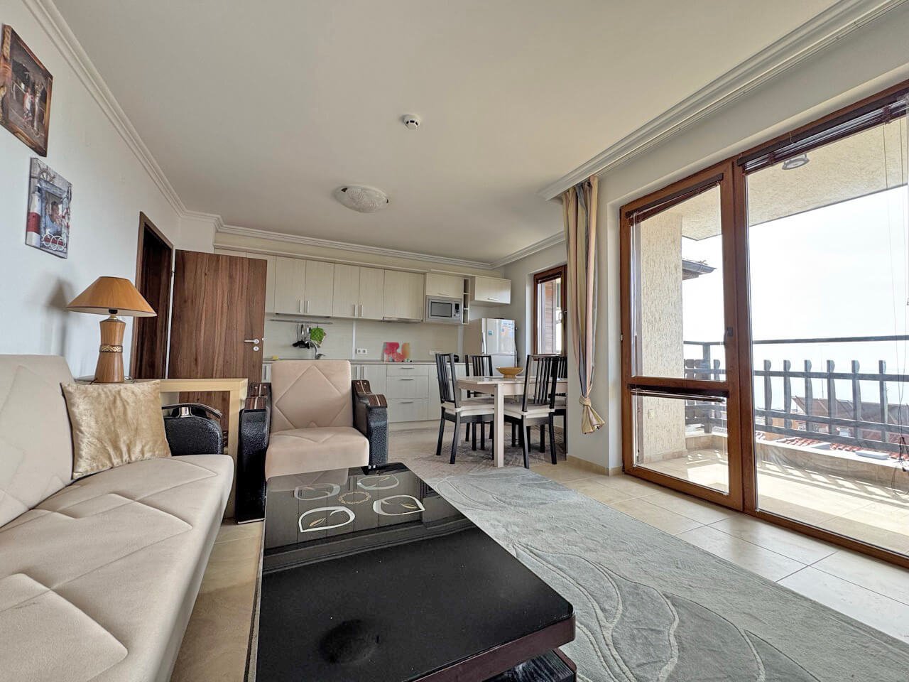 Трехкомнатная квартира с видом на море в комплексе Центаур в Свети Влас, Болгария