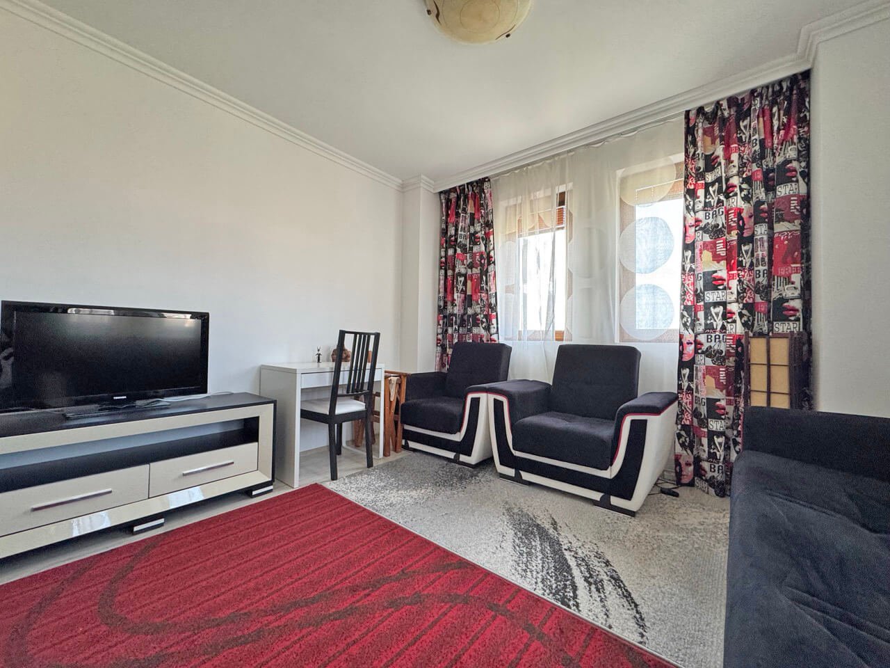 Трехкомнатная квартира с видом на море в комплексе Центаур в Свети Влас, Болгария