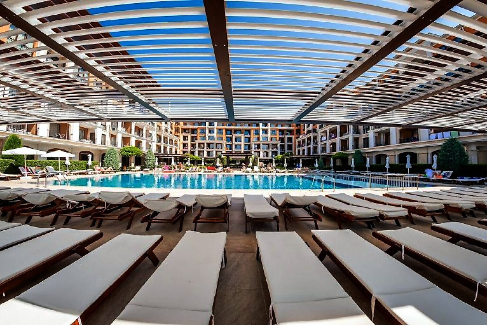 Квартира 1+1 в комплексе Premier Fort Beach, Свети Влас, Болгария