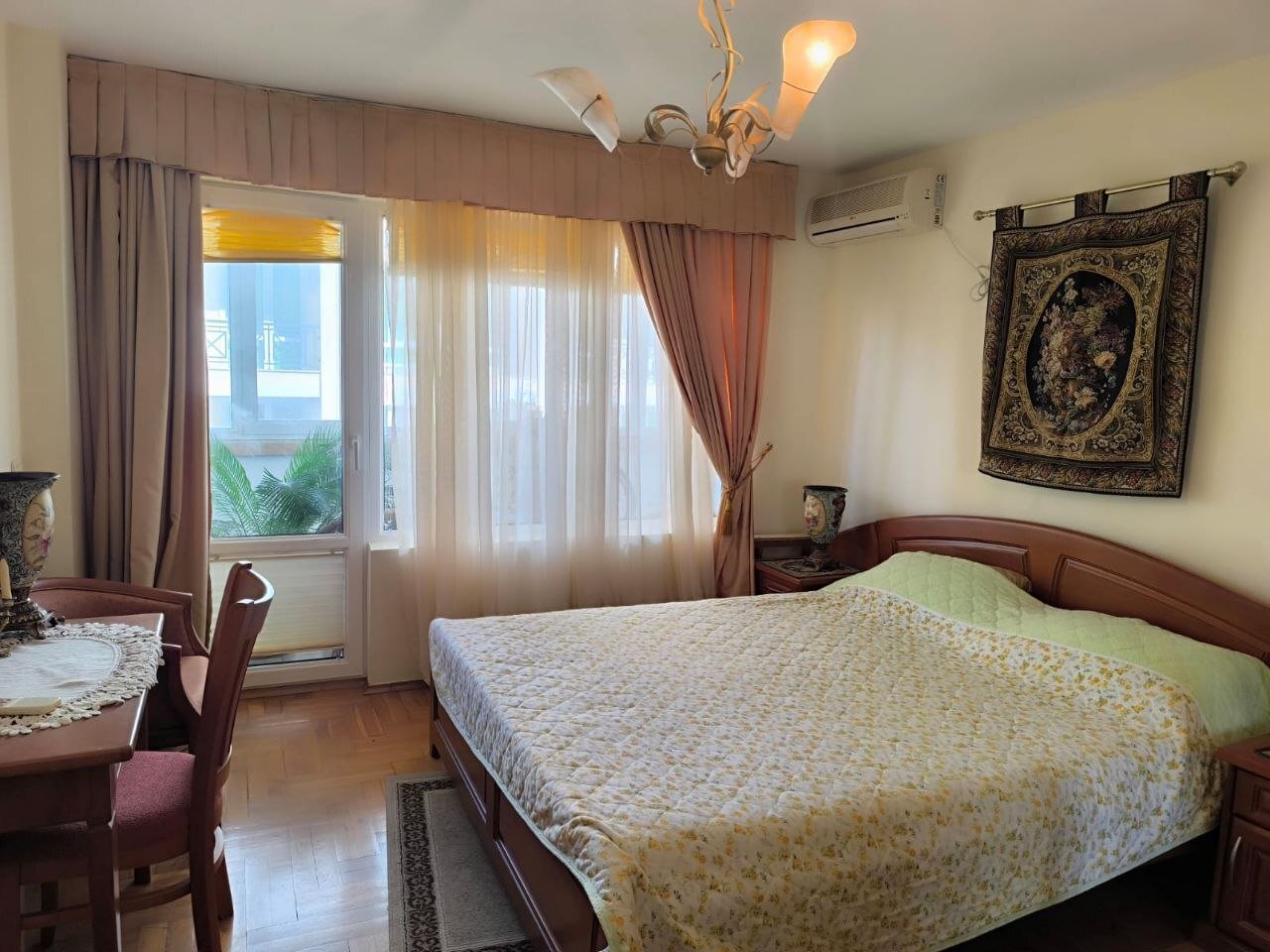 3-комнатная квартира с видом на море в Свети Влас, Болгария