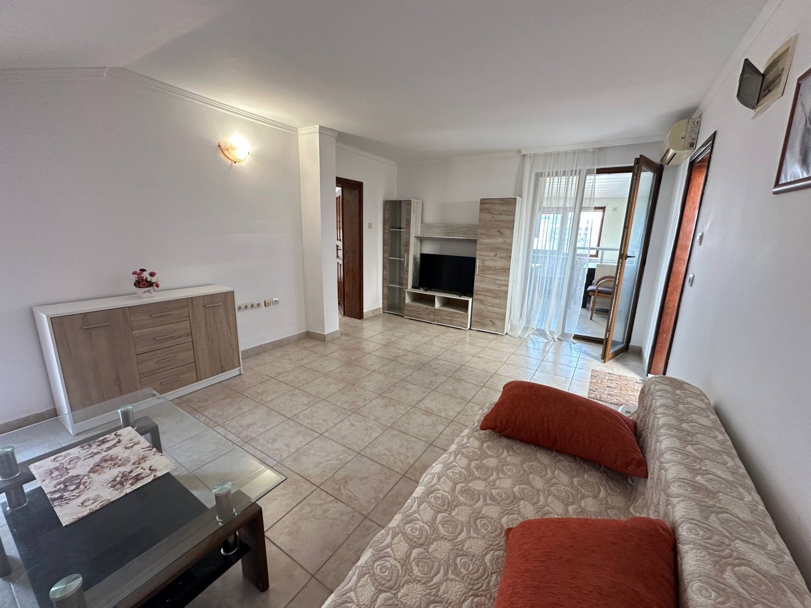 Квартира 1+1 в жилом доме, Свети Влас, Болгария