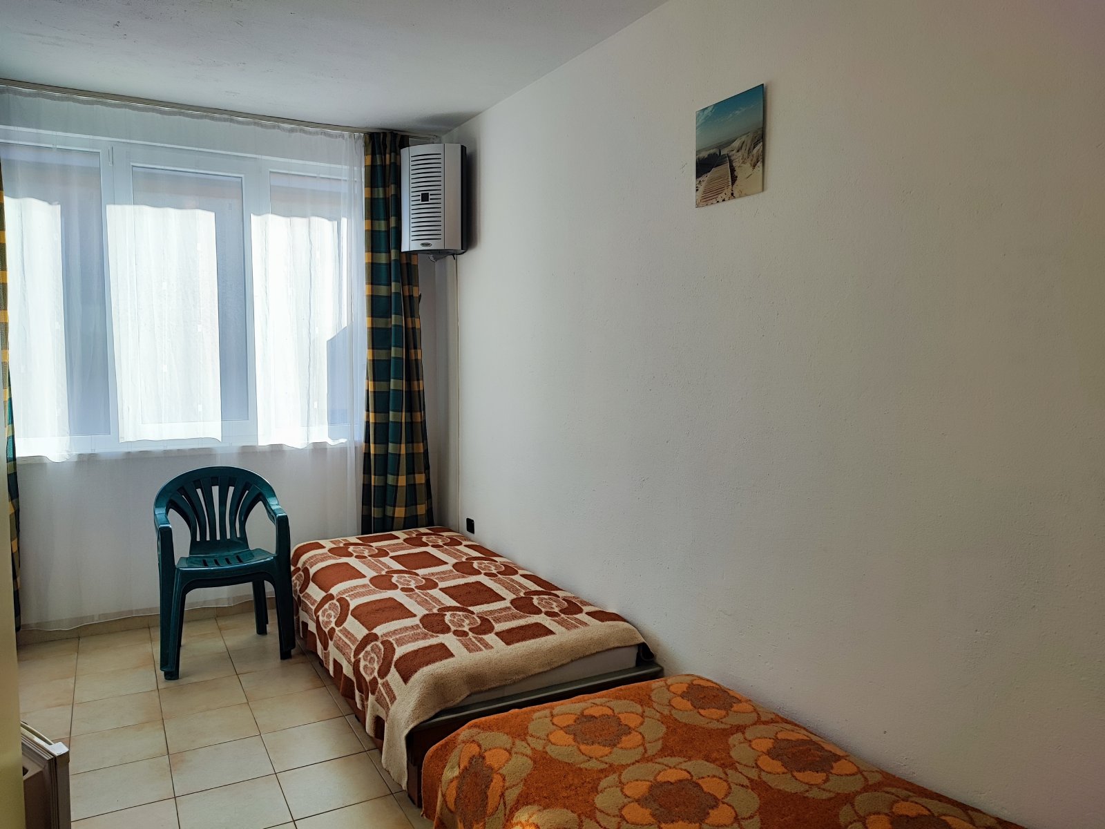 Трехэтажный дом в Равде, Болгария