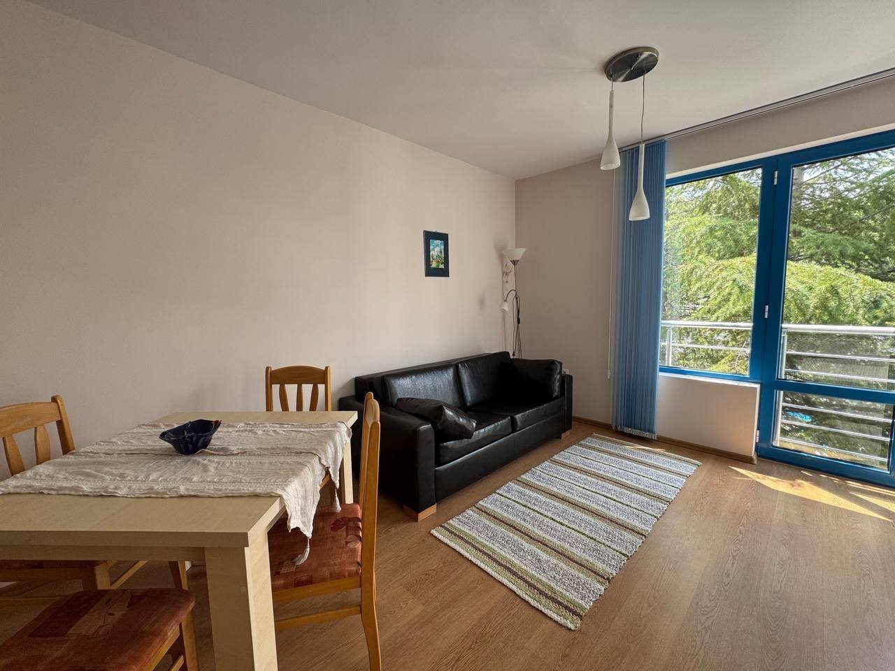 Ein-Zimmer-Wohnung in Excelsior