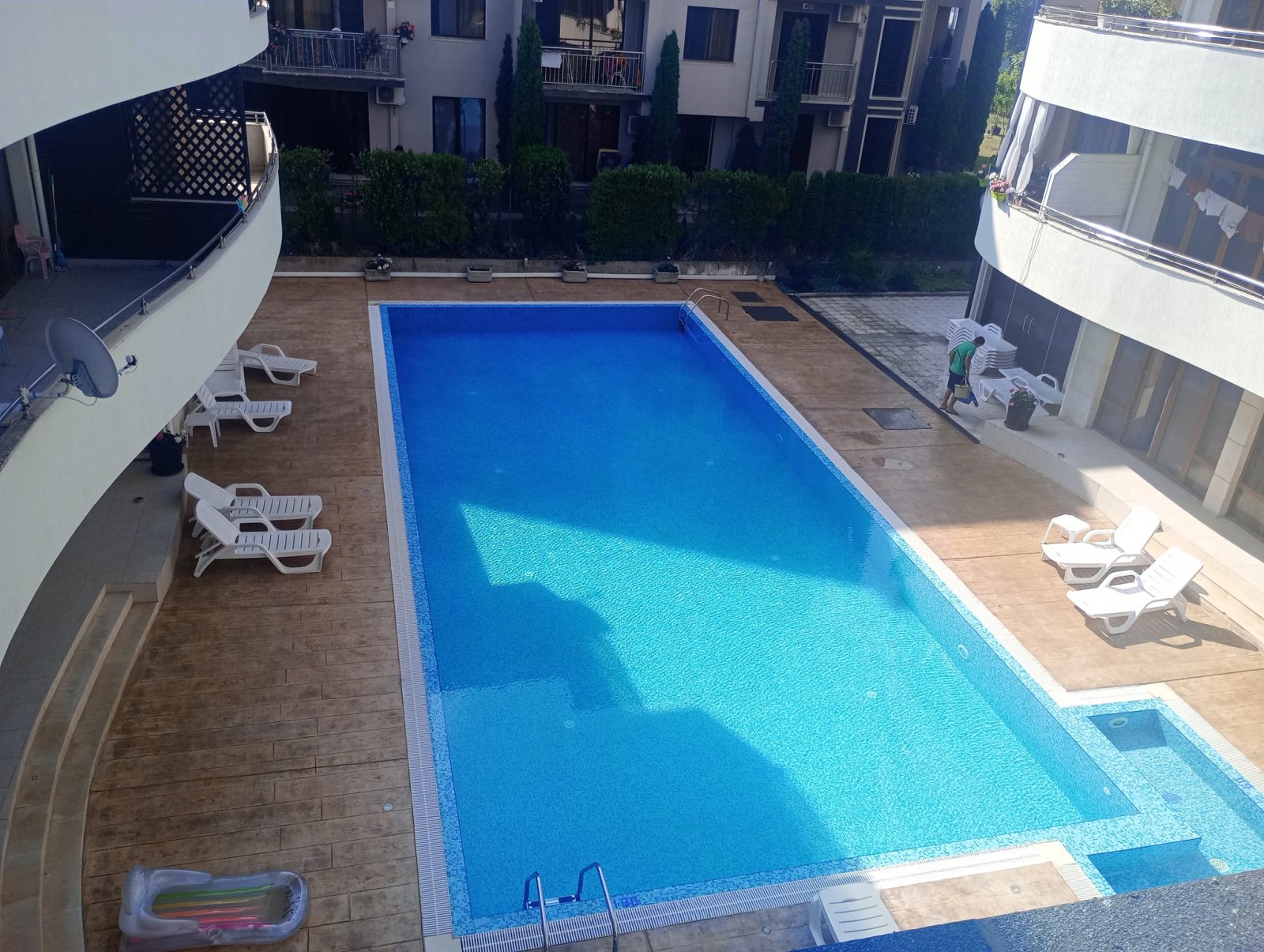 Красивая двухкомнатная полностью меблированная квартира в комплексе Eden Apartments Sunny Beach