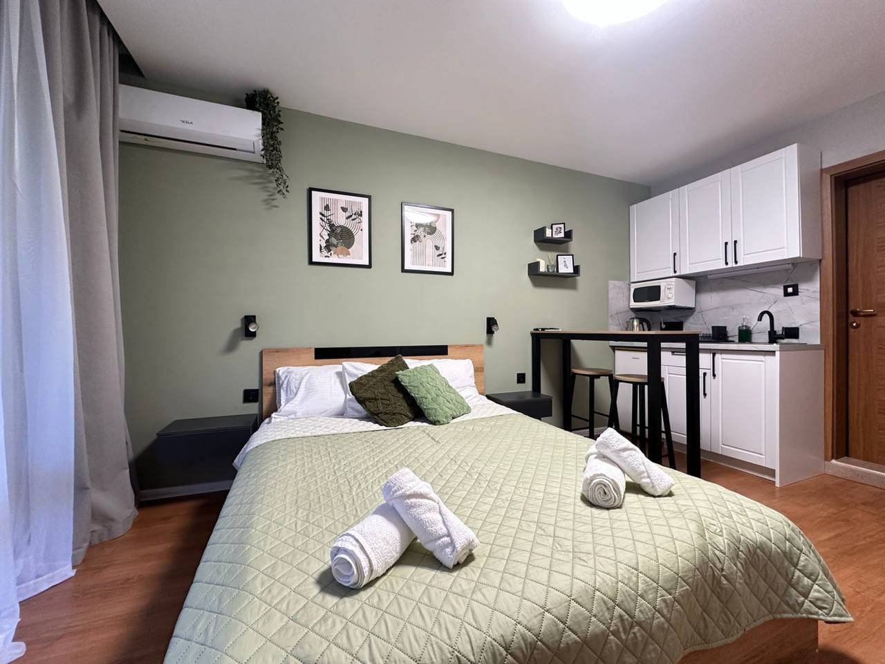 Студия на первой линии в Prestige Fort Beach