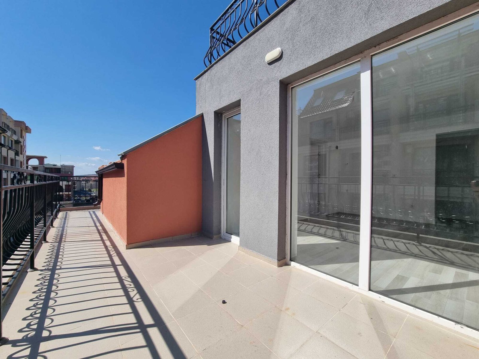 2-комнатная новая квартира в Villa Venezia в Свети Влас, Болгария