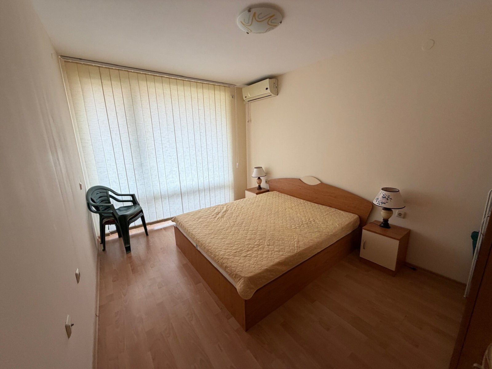 Двухкомнатная квартира с видом на бассейн в комплексе Holiday Fort, Солнечный берег, Болгария