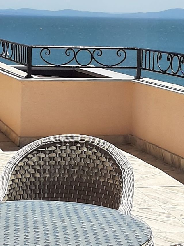 2 Zimmer Wohnung mit frontalem Meerblick Valenzia Gardens Nessebar Bulgarien