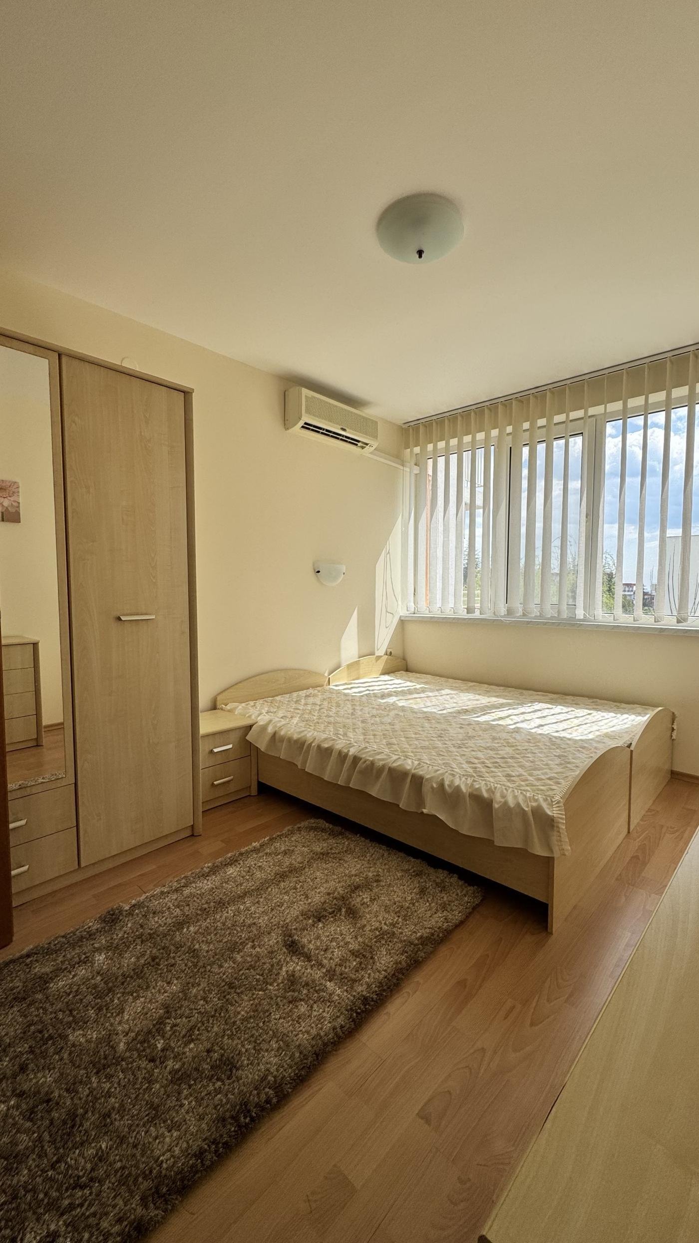 Меблированная 3-комнатная квартира площадью 72 м² в Crown Fort Club, Свети Влас.