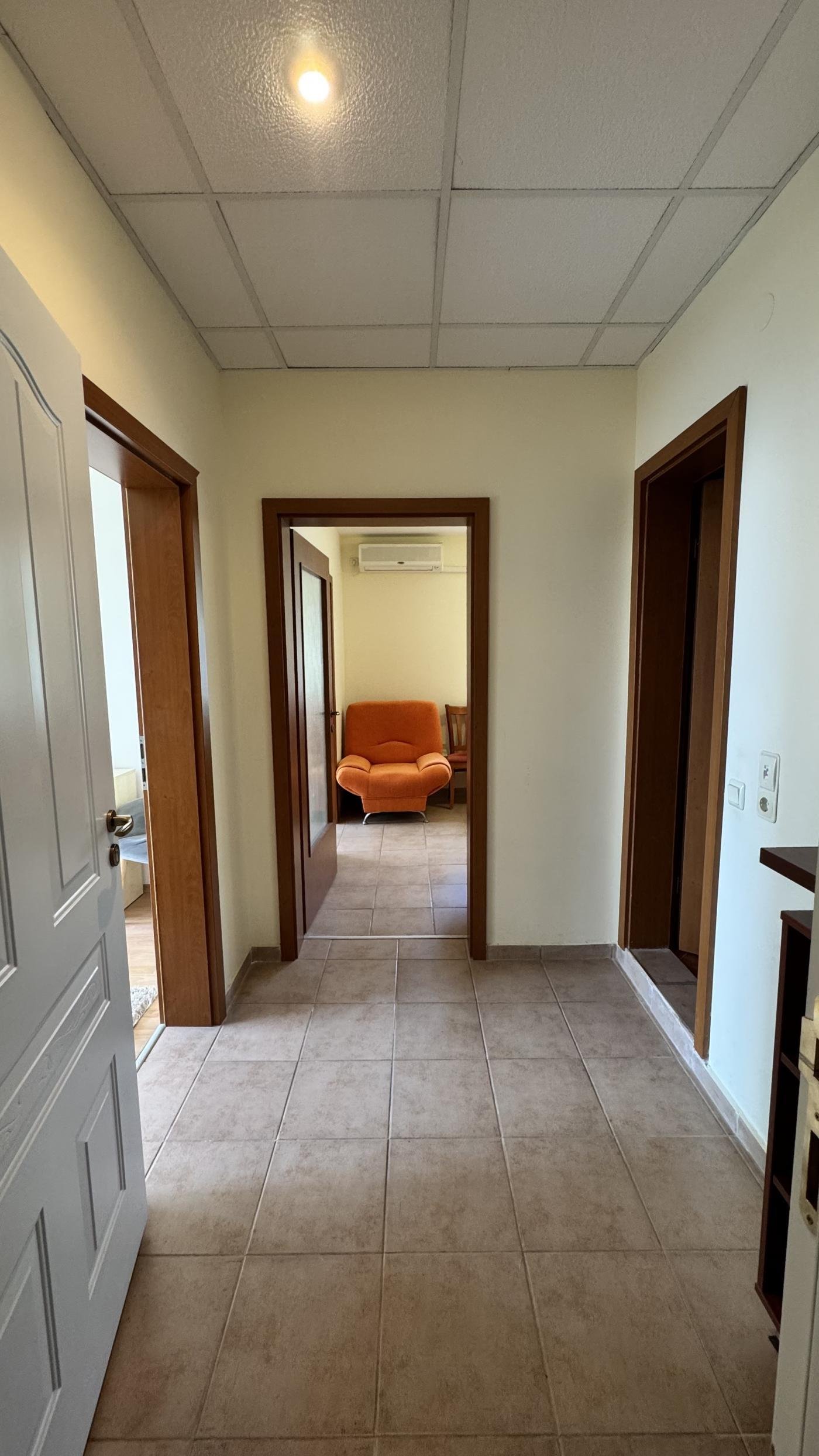 Меблированная 3-комнатная квартира площадью 72 м² в Crown Fort Club, Свети Влас.