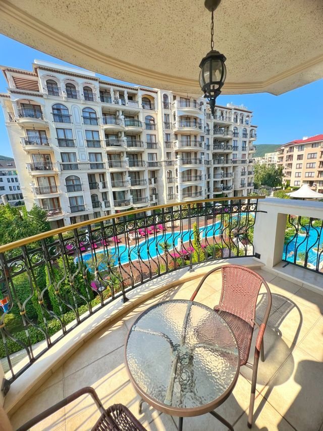 2 Zimmer Wohnung im Harmony Suites 20 Sveti Vlas Bulgarien