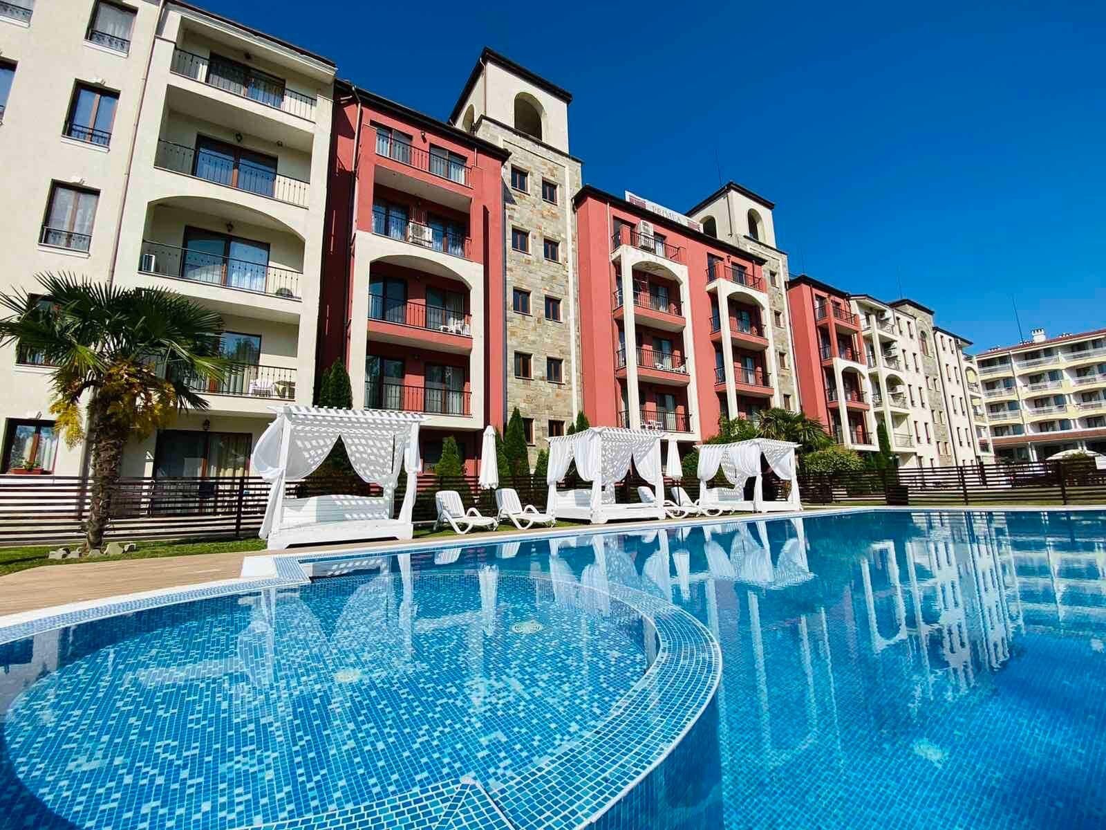 1+1-квартира в комплексе Primea Beach, Царево, Болгария