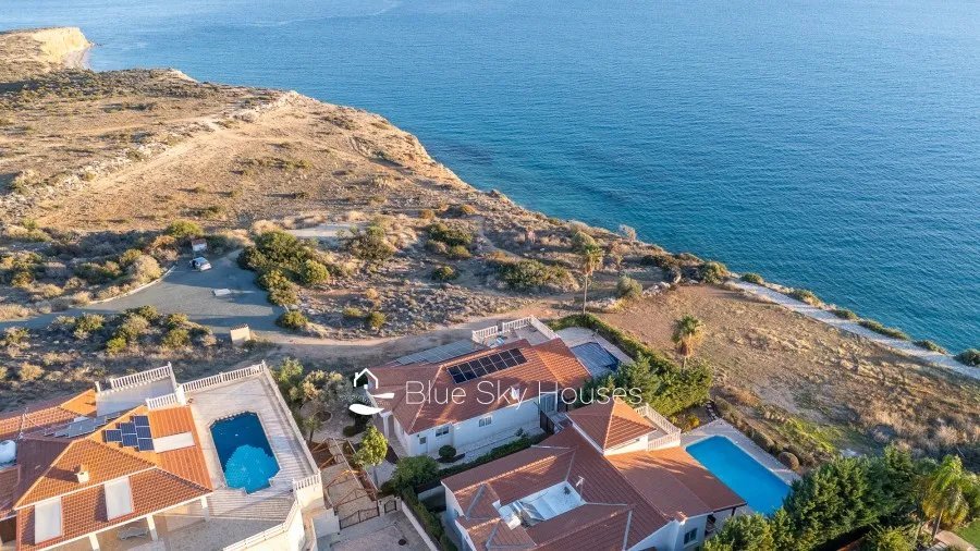 Pissouri: Отдельно стоящая вилла в Писури, Лимассол. 
