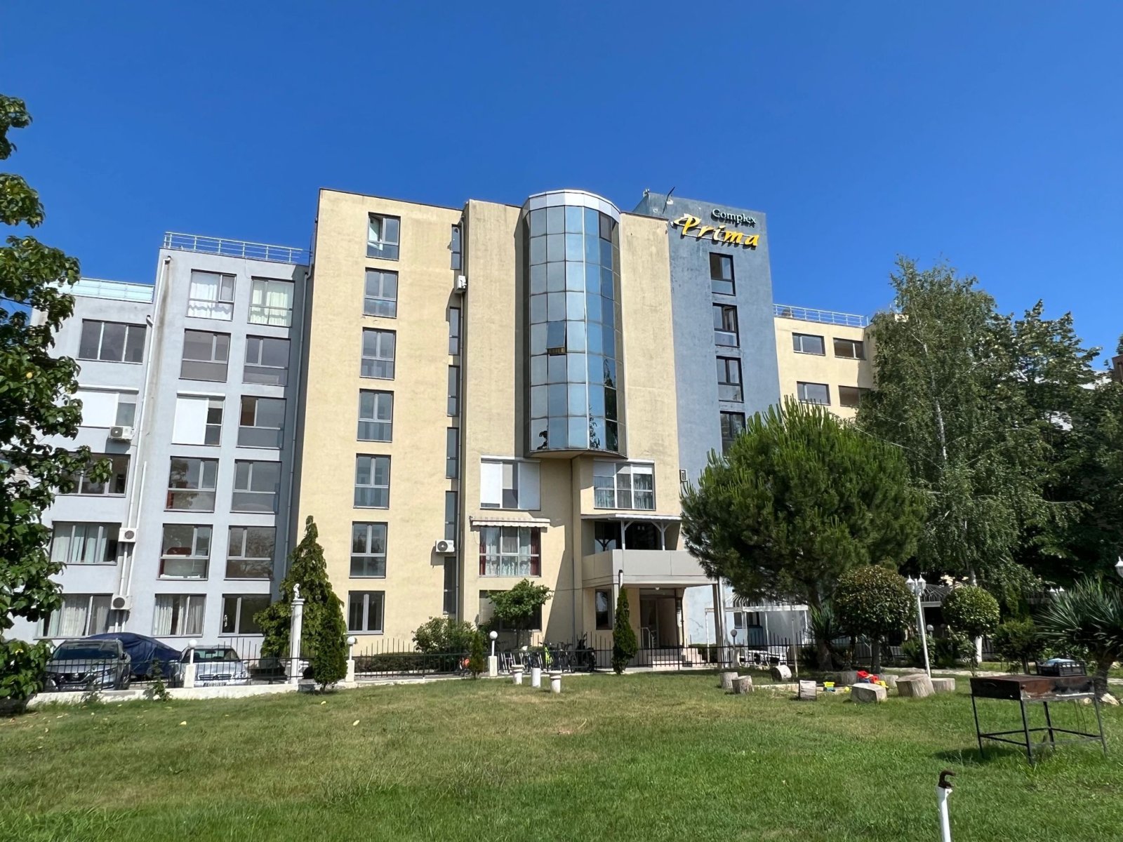 Sunny Beach: Щедрая двухкомнатная квартира в комплексе Prima 1, Солнечный берег, Болгария Sunny Beach: Щедрая двухкомнатная квартира в комплексе Prima 1, Солнечный берег, Болгария
