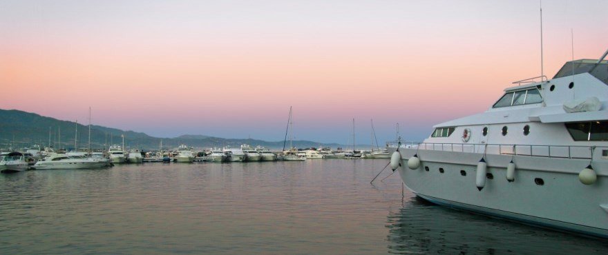 Роскошный пентхаус с большой террасой и видом на море – Benahavís Costa del Sol!
