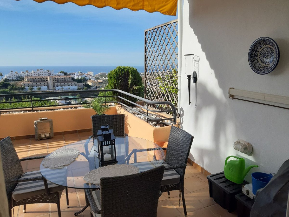Luxusapartment mit atemberaubendem Meerblick – Golfparadies in Miraflores, Costa del Sol