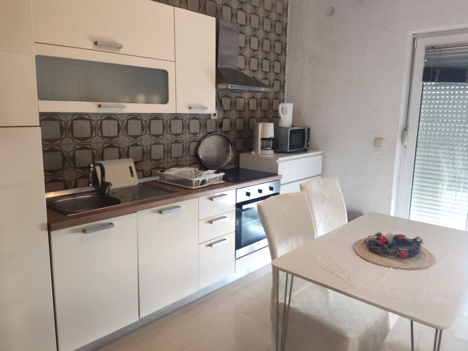 Apartmenthaus mit wunderschönem Panoramablick auf das Meer und die Inseln in Stanići