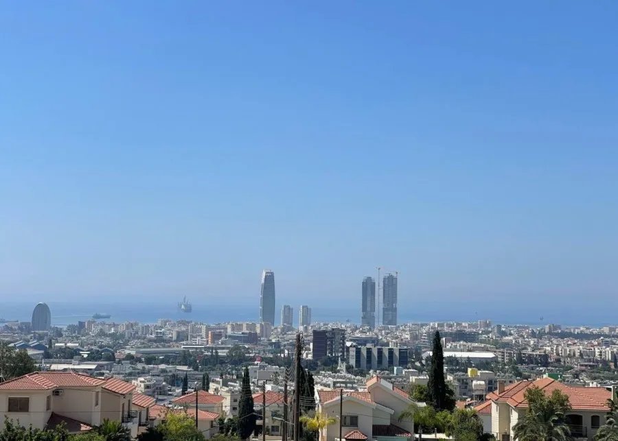 Квартира в Айос Афанасиос, Лимассол