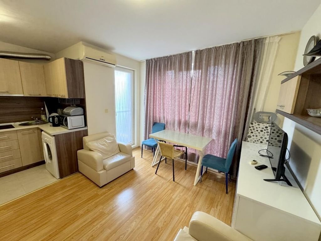 2-комнатная квартира в Melia 3 в Равде, Болгария
