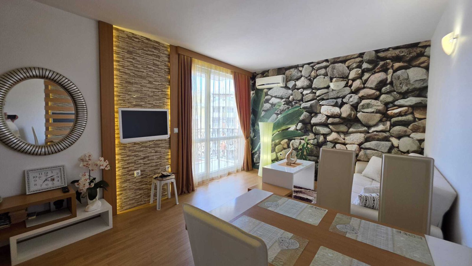 Квартира с 2 комнатами в комплексе Sweet Homes 1, Солнечный берег, Болгария.