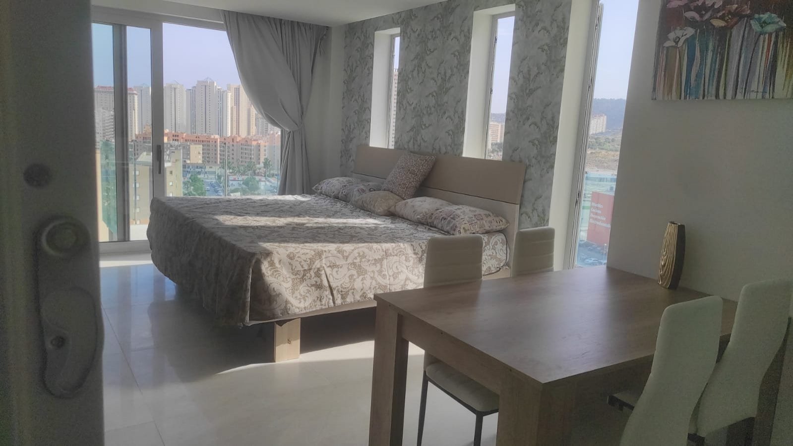 Эксклюзивные апартаменты у моря, Ла Кала де Михас