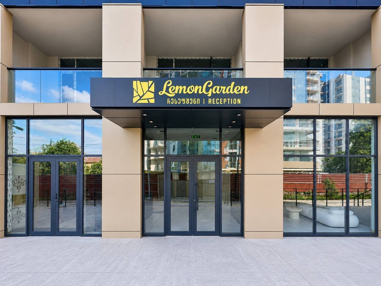 Светлая меблированная студия с панорамным видом на горы в Lemon Garden – New Boulevard, Батуми