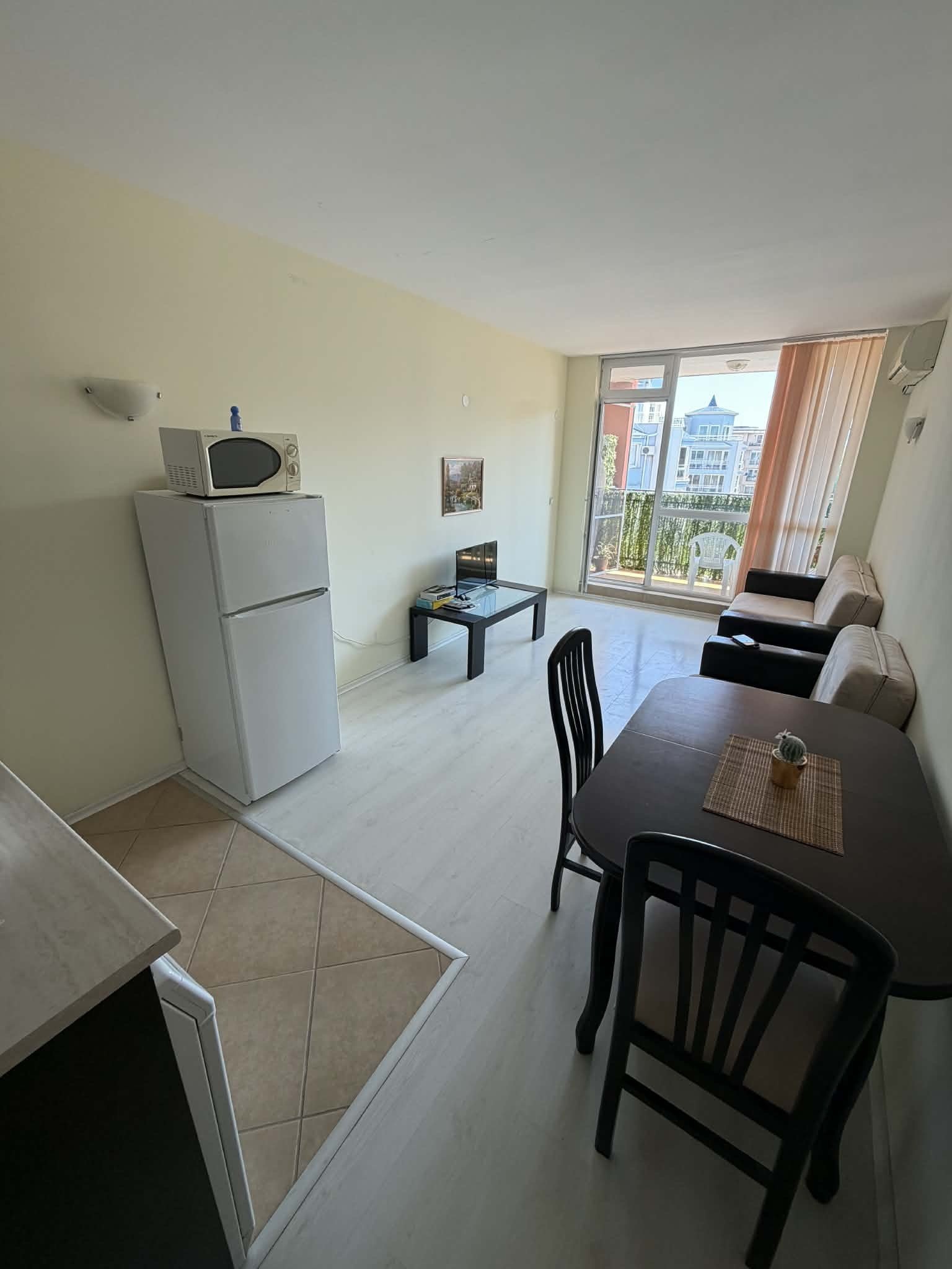 Sunny Beach: Студия с видом на бассейн в комплексе Sunset 4, Солнечный берег, Болгария Sunny Beach: Студия с видом на бассейн в комплексе Sunset 4, Солнечный берег, Болгария