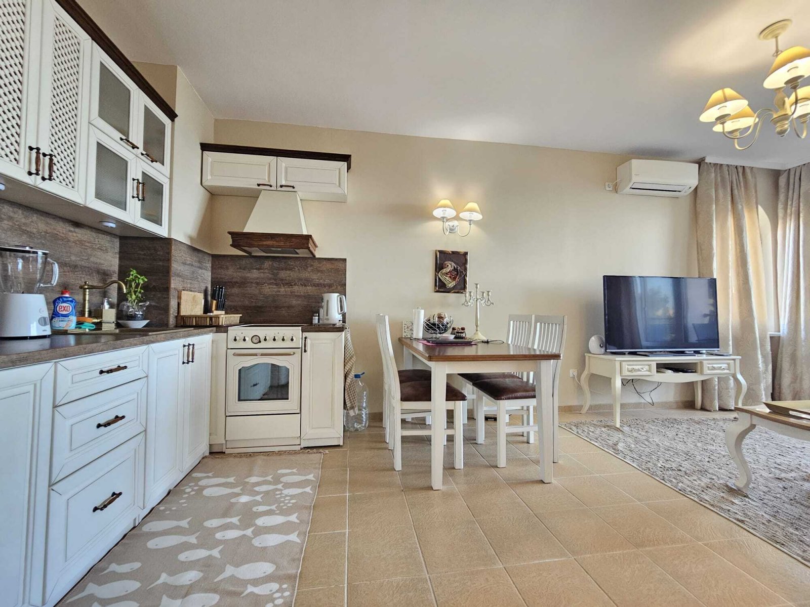 Трехкомнатная квартира с видом на море и бассейн в комплексе Dream Holiday, Равда, Болгария