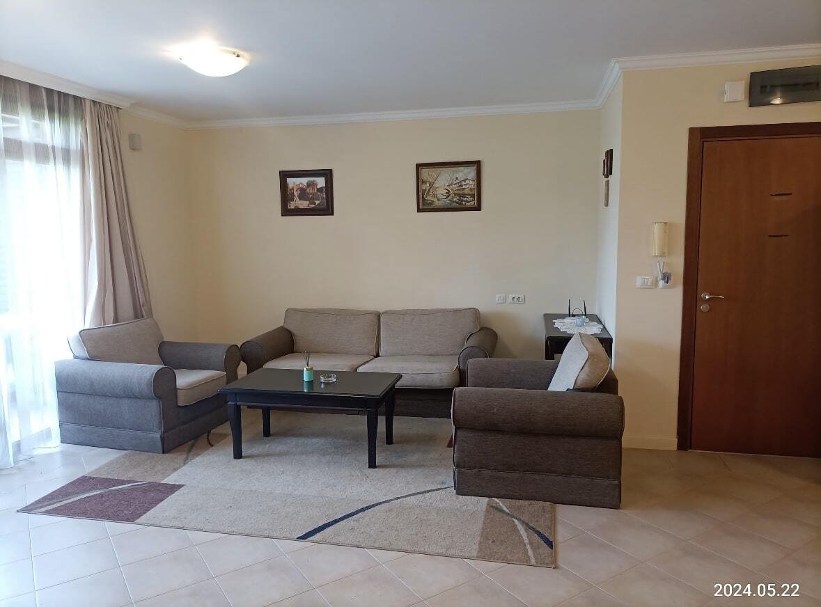 Просторная квартира на первом этаже с 2 спальнями в Santa Marina, Созополь – всего в 200 м от моря!