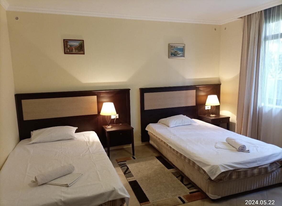 Просторная квартира на первом этаже с 2 спальнями в Santa Marina, Созополь – всего в 200 м от моря!