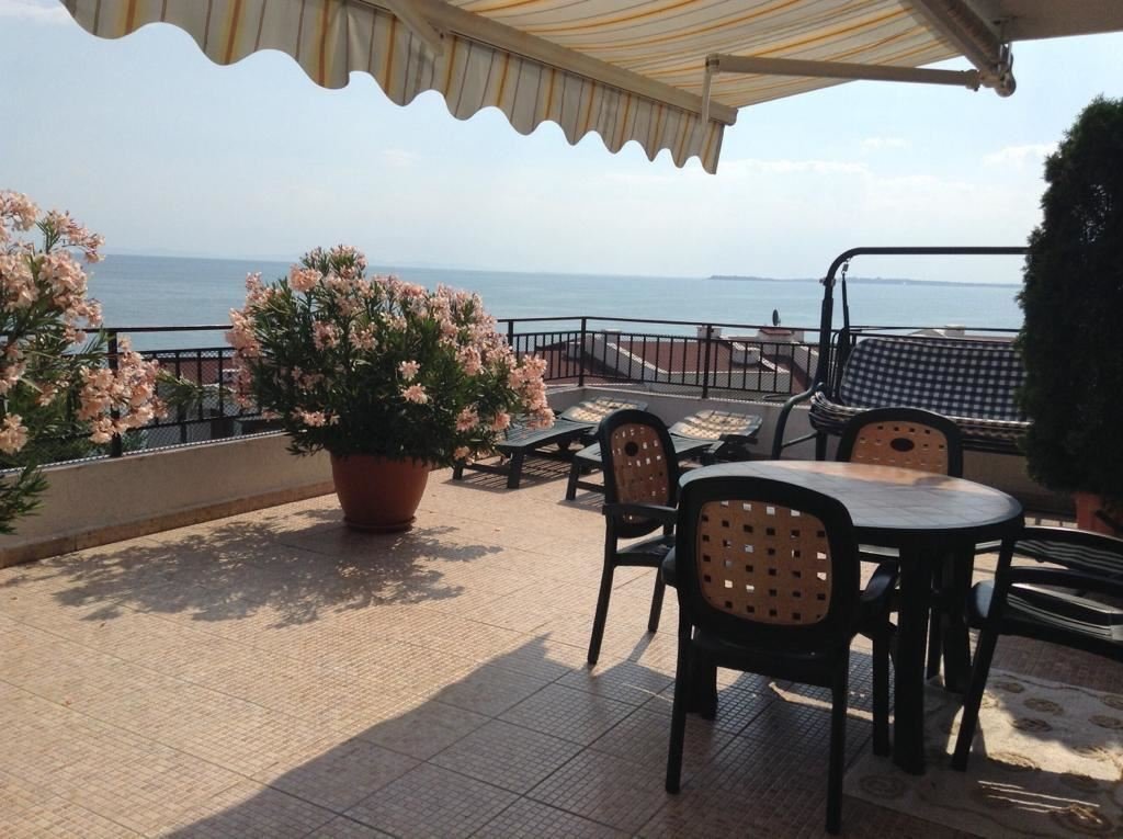 3-комнатная квартира с видом на море в Месембрии, Форт Элените, Болгария