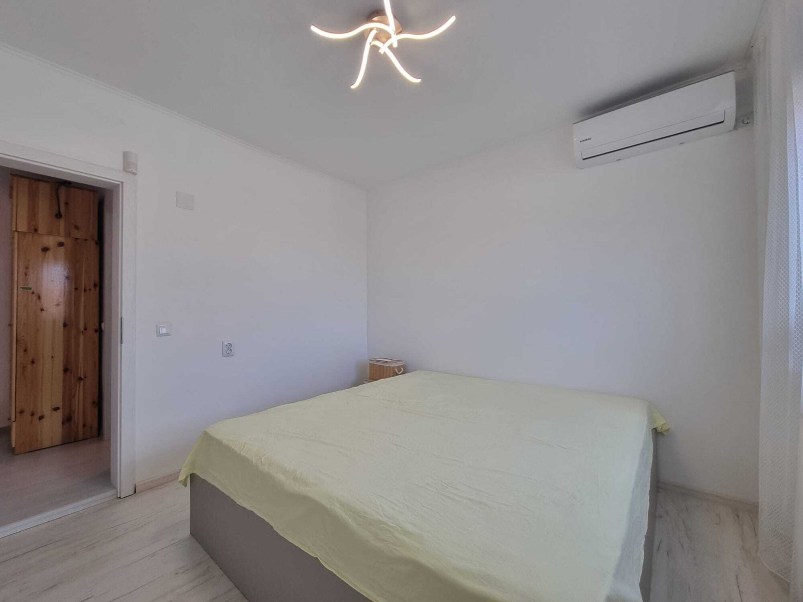 Однофамильный дом с подвалом в Медово, регион Бургас, Болгария.