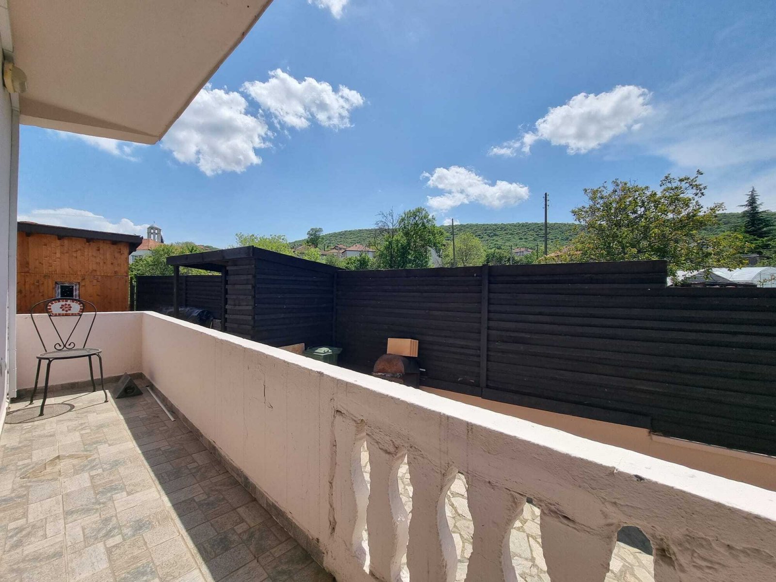 Однофамильный дом с подвалом в Медово, регион Бургас, Болгария.