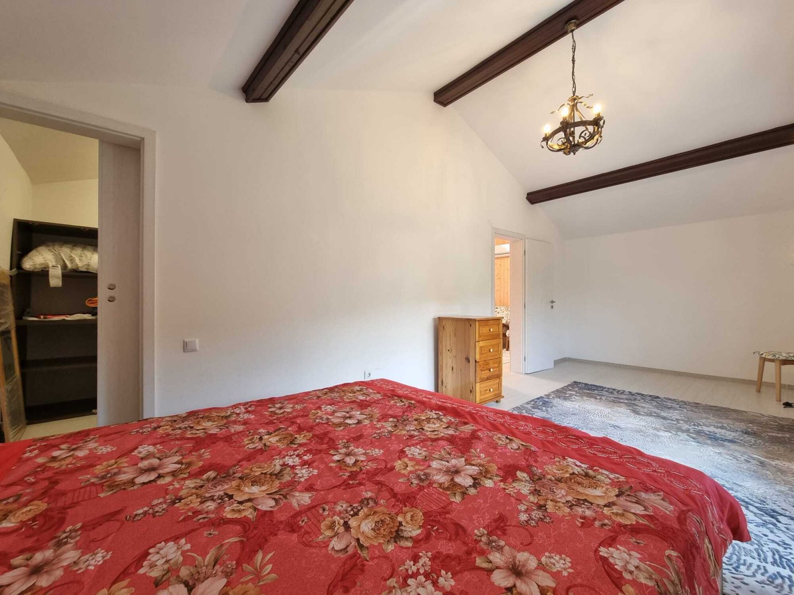 Однофамильный дом с подвалом в Медово, регион Бургас, Болгария.