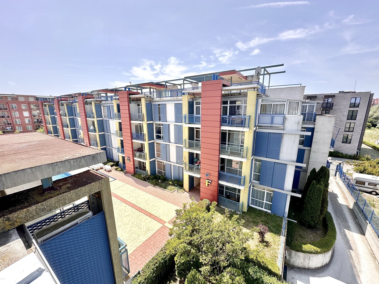 3-комнатная квартира в элитном комплексе 