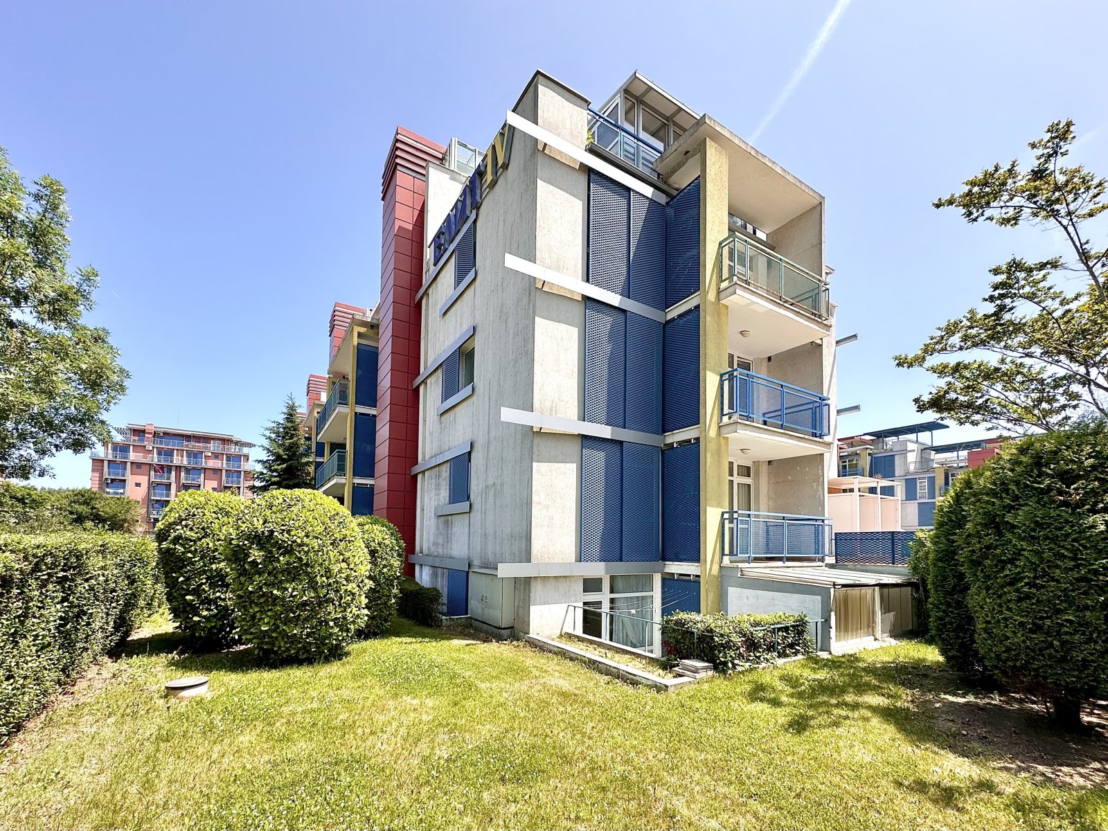 3-комнатная квартира в элитном комплексе 