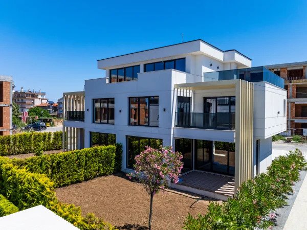 Chernomorets: Люксхаус в Sunny Island Residence 