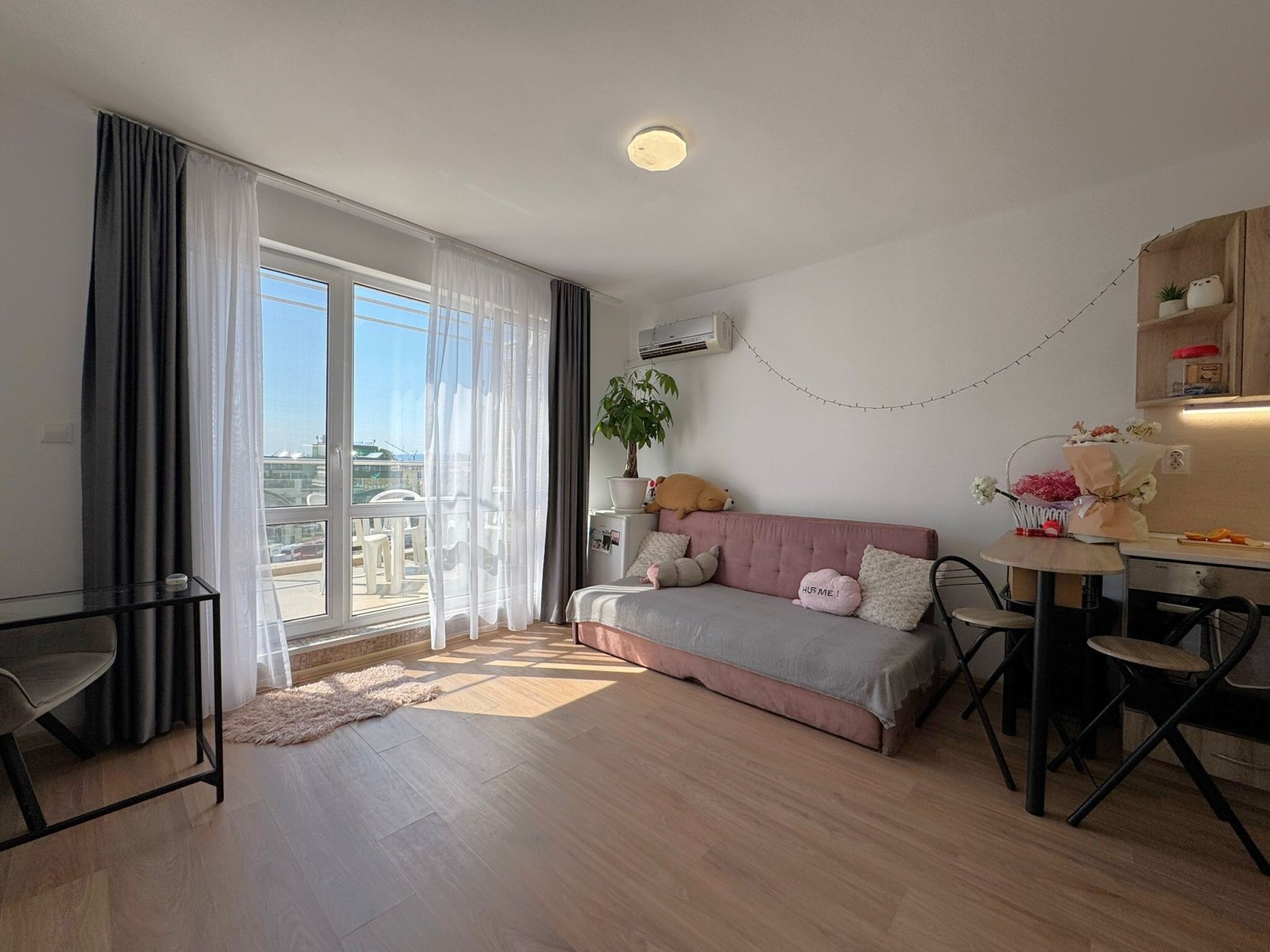 Сонненштадт, Болгария, 2-комнатная квартира в парке Флорес