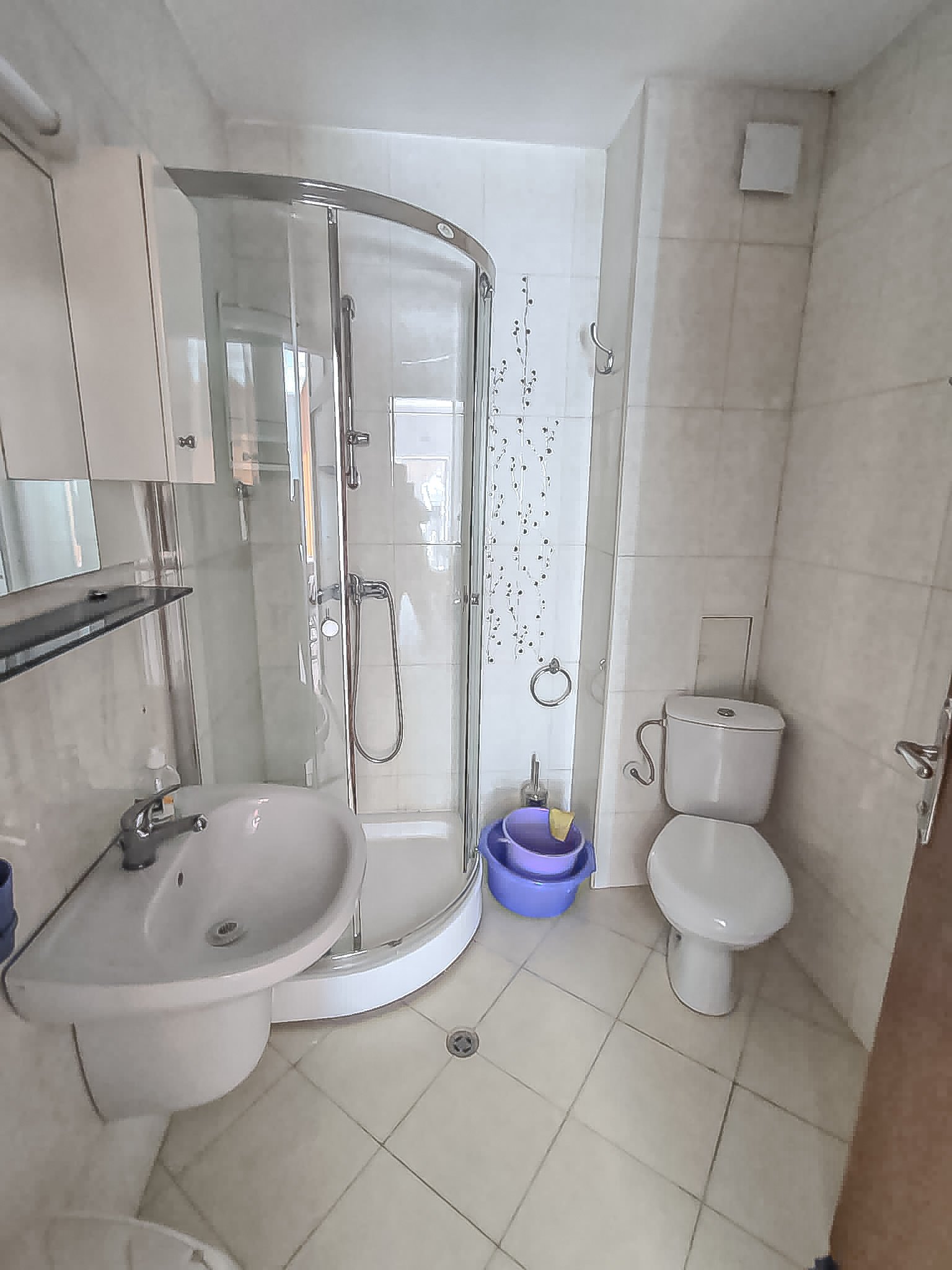 Трехкомнатная квартира в комплексе Solemare на Солнечном Берегу с видом на бассейн