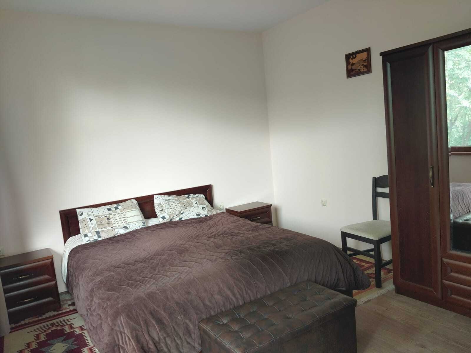 Трёхэтажная вилла в центре Равды, Болгария